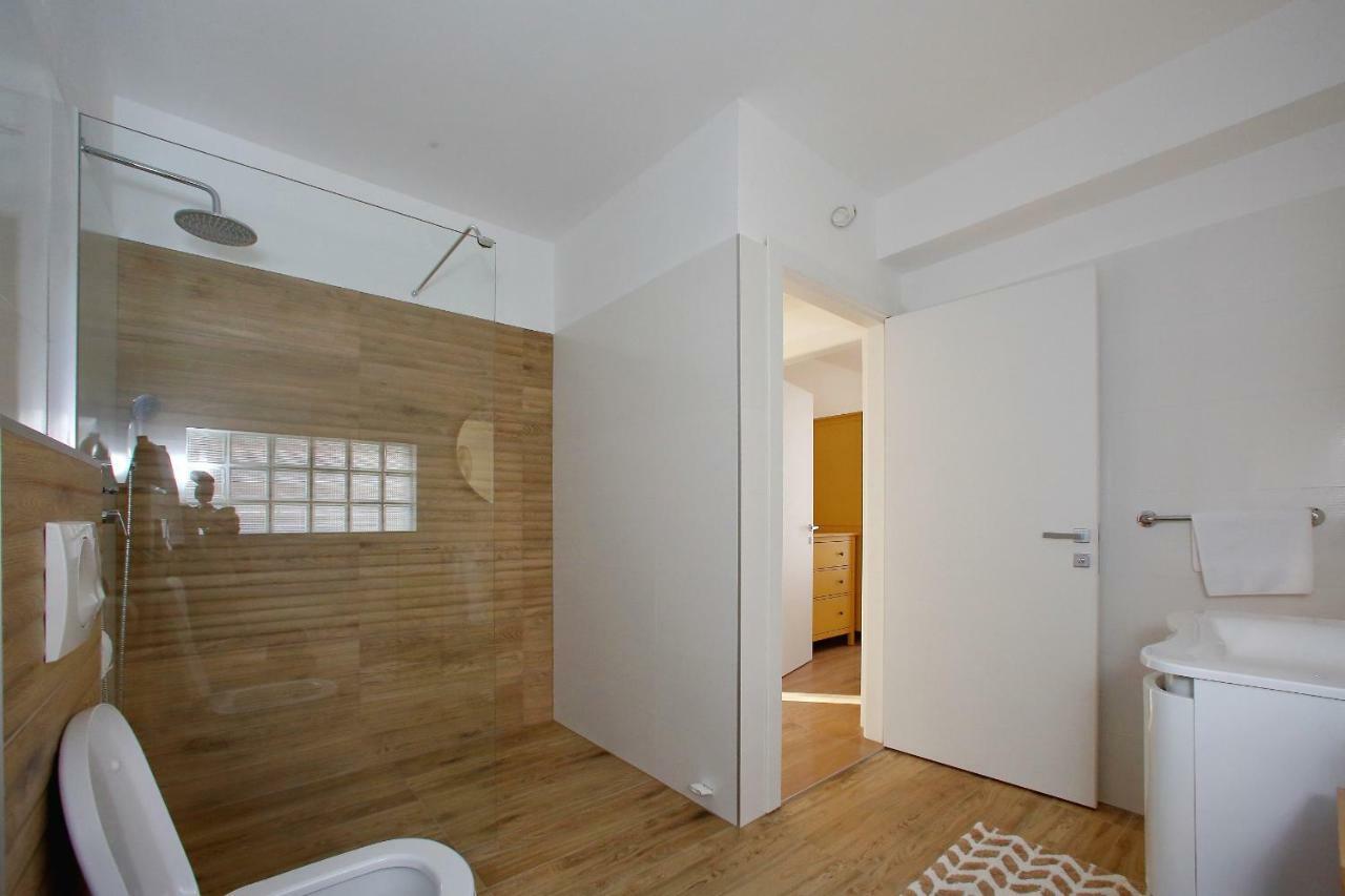 L Apartments 비빈제 외부 사진